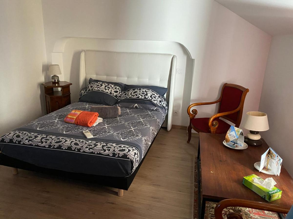 בסטיה Appartement Vue Mer Et Iles Italiennes מראה חיצוני תמונה